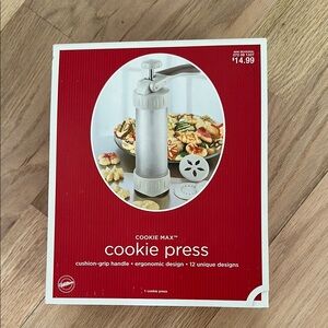 Wilton White Bakeware Cookie Press